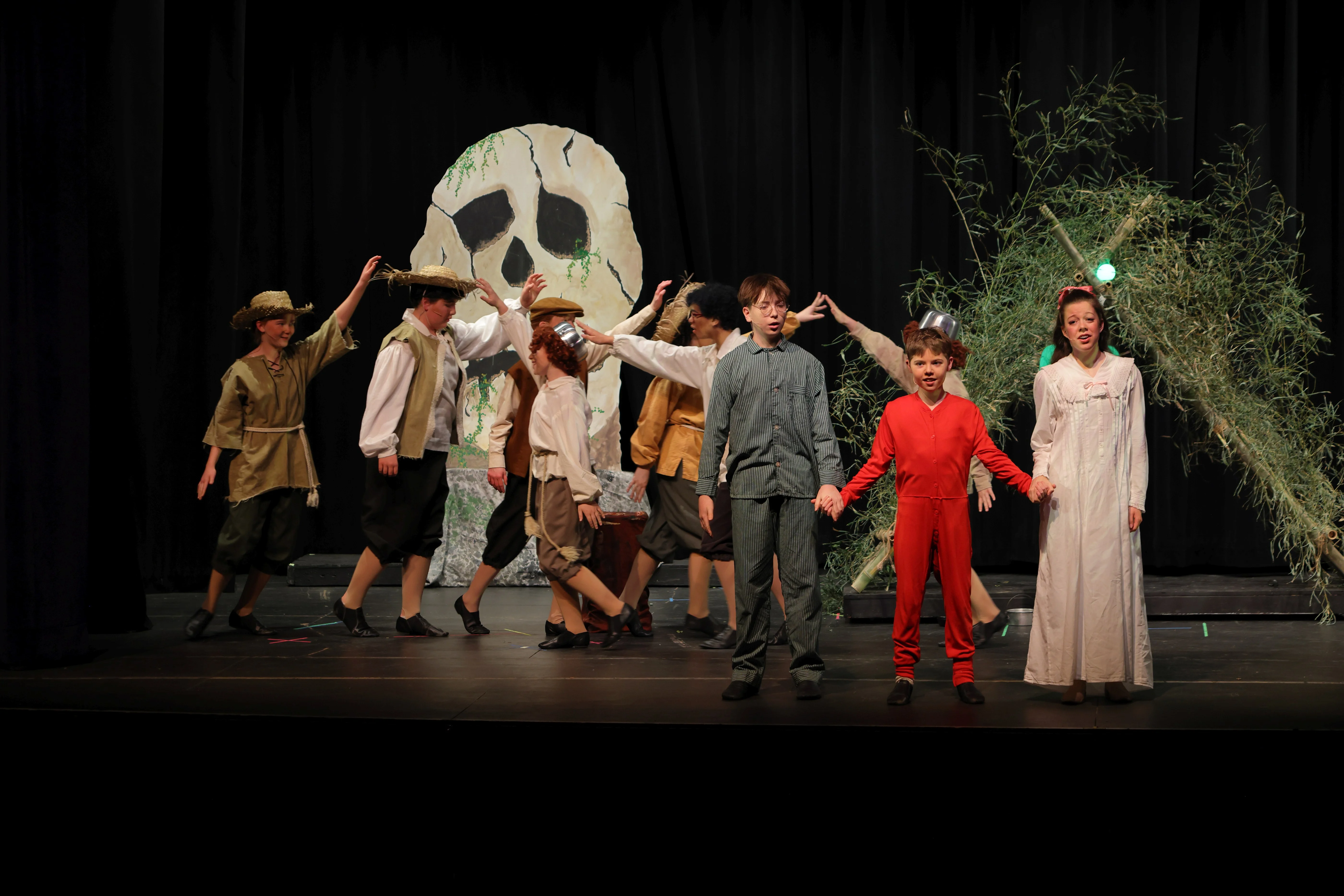 GB - Peter Pan production photo